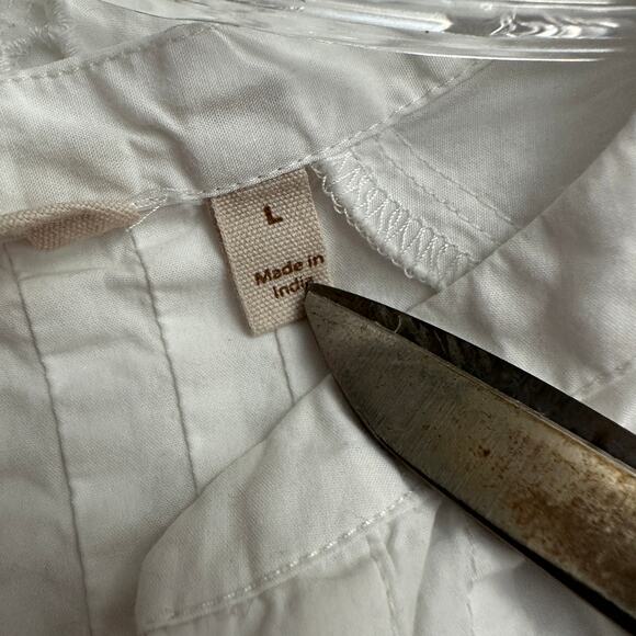 Soft Surroundings Womens Pullover Top Size L White Boho Cut Outs Flowy Henley - Picture 4 of 7